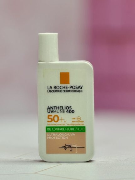ضد آفتاب لاروش پوزای پوست چرب SPF50 مدل UVMune 400 Oil Control